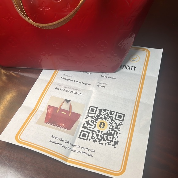 Louis Vuitton Vernis Red Embossed Bellevue Patent Leather Tote Bag - Picture 15 of 15